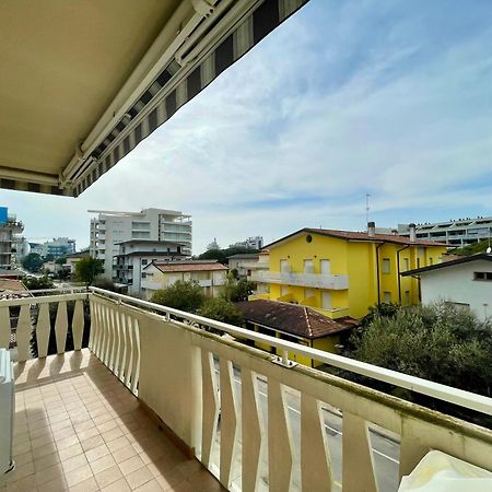 Appartamento Al Faro I Terracerelax&Parking Lignano Sabbiadoro Eksteriør bilde
